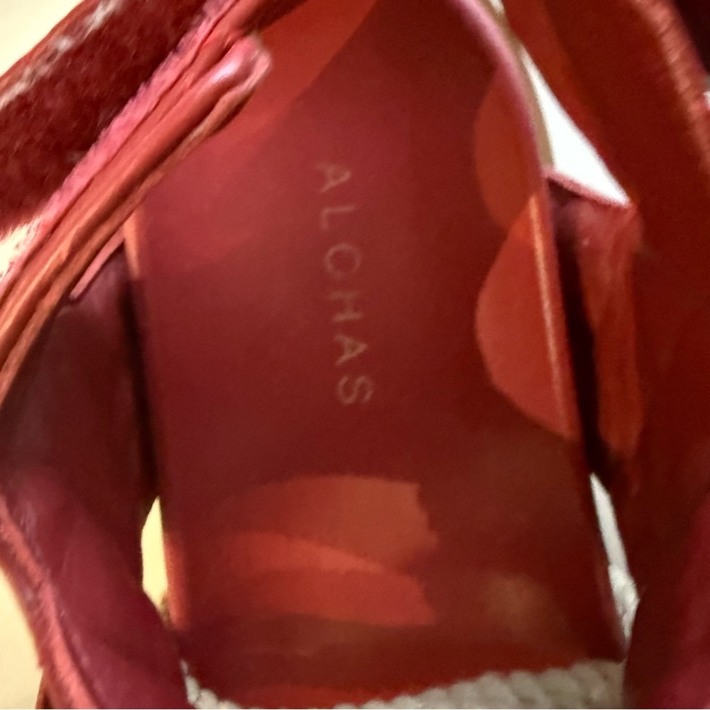 ALOHAS Kids Quilted Red Sandals - Picture 6 of 6